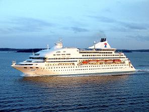 Cristal cruise ship