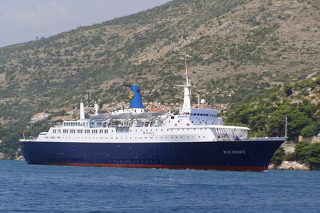 Monarch-Classic-Cruises - Blue Monarch Ship