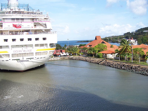  cruise ship santa lucia port