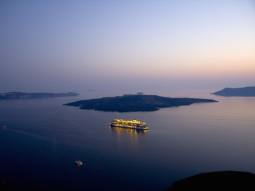  cruises to greece santorini caldera